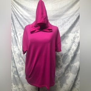 PROPLAYER pink hooded tee shirt with rolled short sleeves